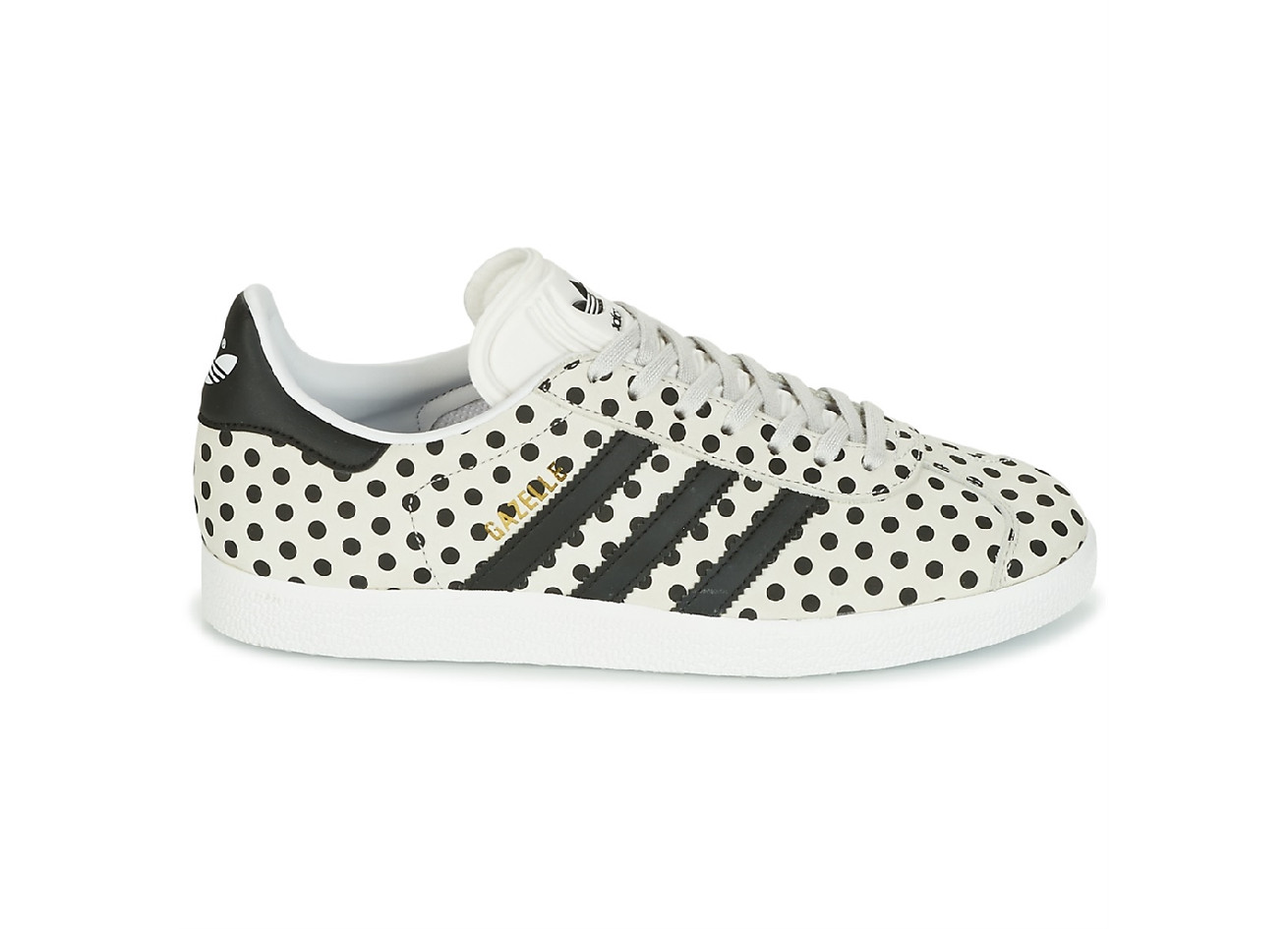 chaussures adidas à pois chaussures adidas à pois